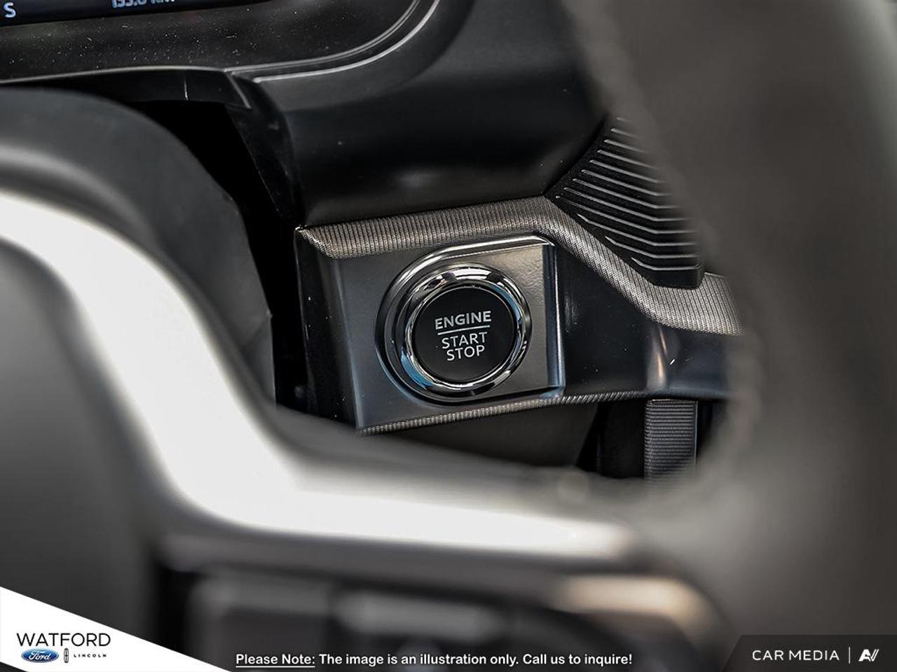 2025 Ford F-150 Platinum 4WD Photo