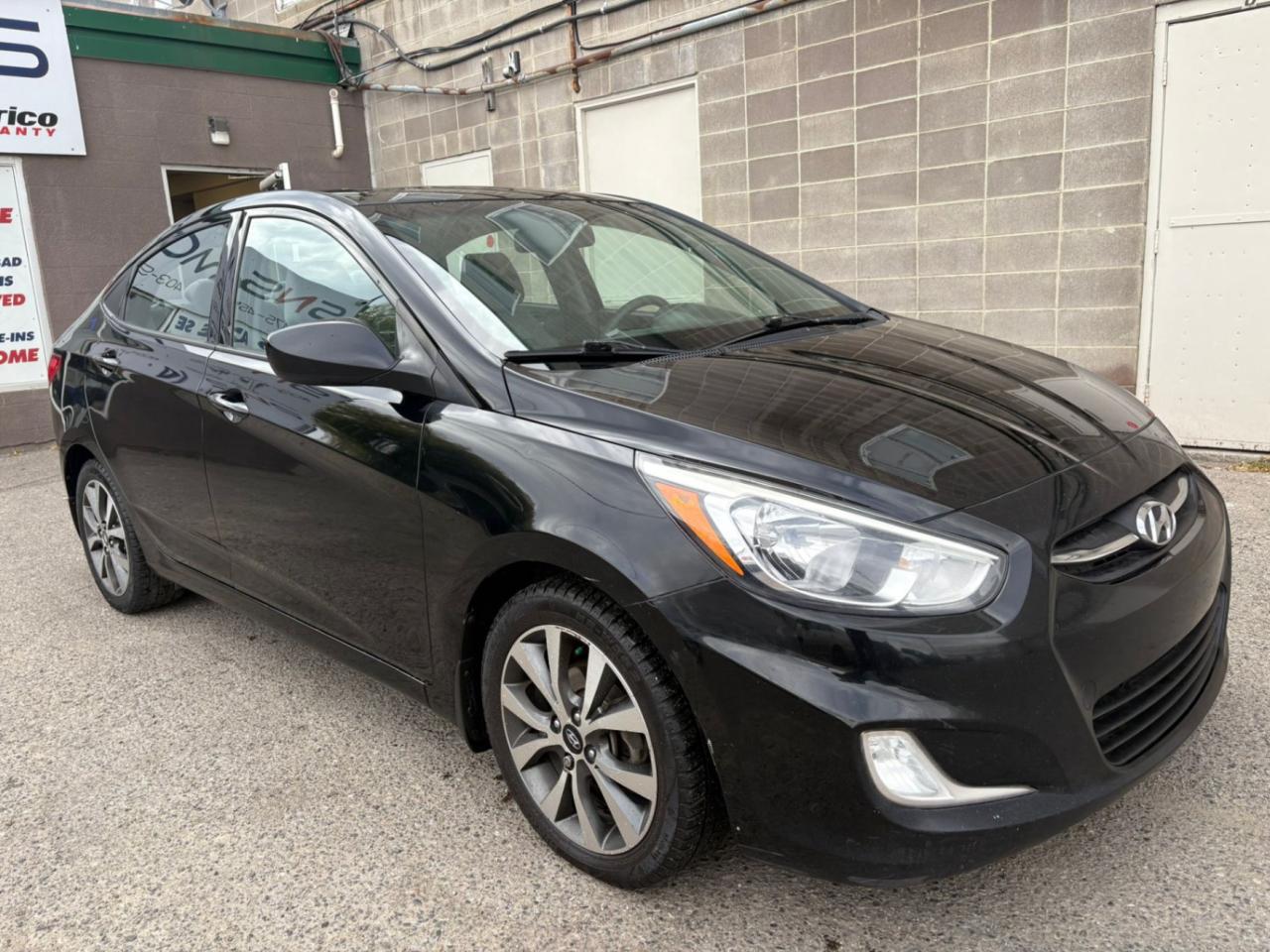 Used 2016 Hyundai Accent 4DR SDN AUTO SE for sale in Calgary, AB