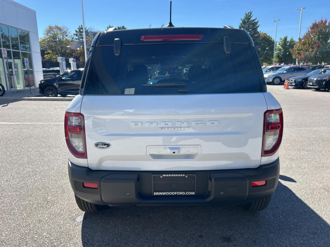 2026 Chevrolet Traverse LT Photo