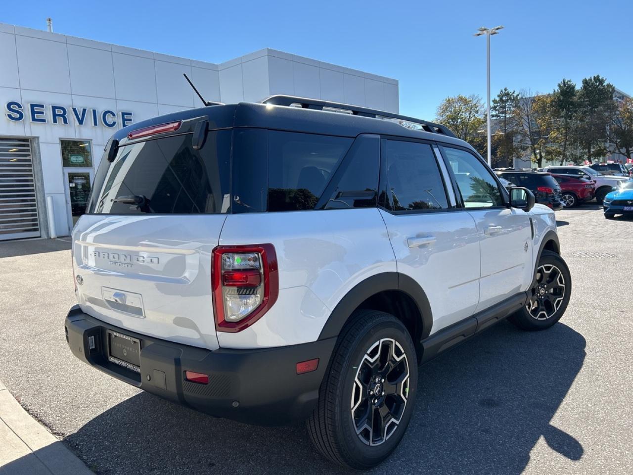 2026 Chevrolet Traverse LT Photo