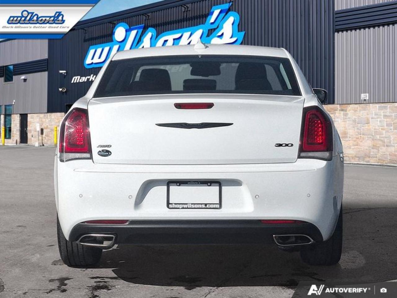 2023 Chrysler 300 Touring L AWD | Leather | Panoramic Sunroof | Adaptive Cruise | Cooled + Heated Seats | Photo3