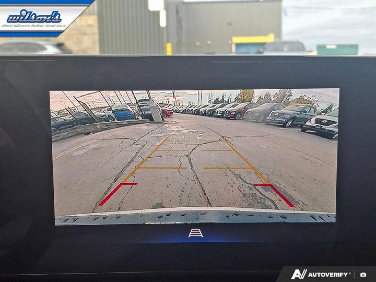 2024 Chevrolet TrailBlazer LT AWD | Heated Seats + Steering | Wireless CarPlay | Remote Start | Keyless Entry | HD Reverse Cam Photo