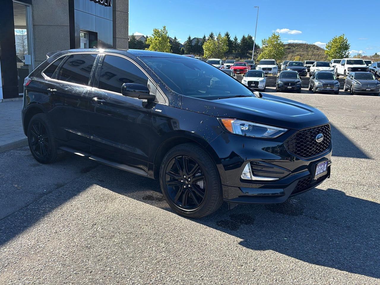 2024 Ford Edge ST-LINE, AWD, PANO ROOF, COPILOT PACKAGE! Photo2