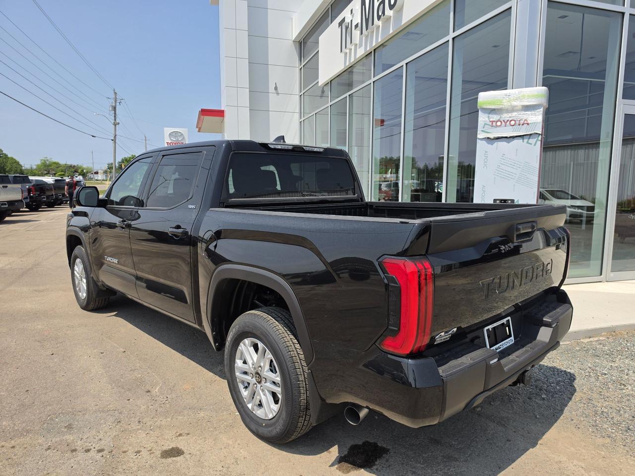 2026 Toyota Tundra SR5 Photo2