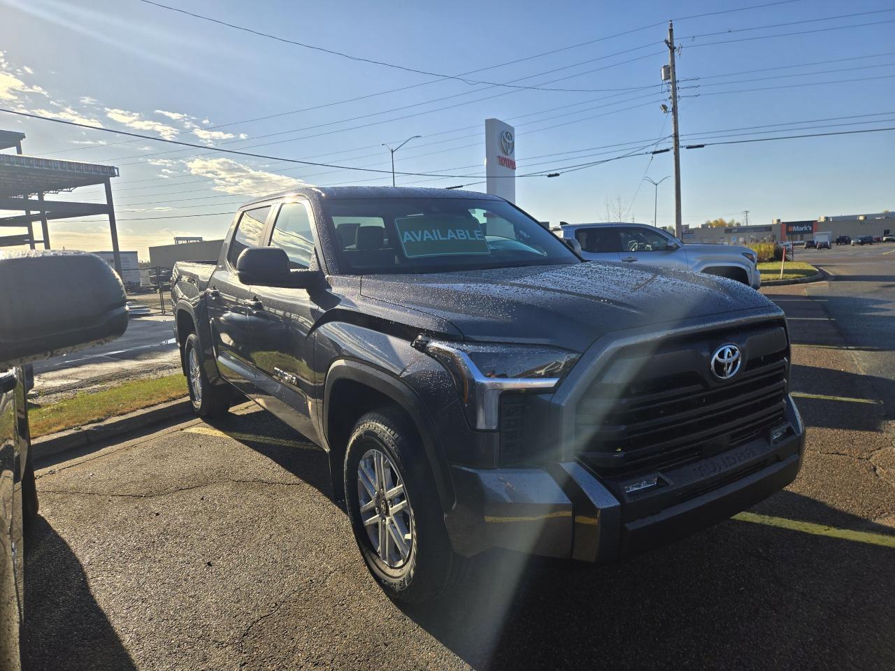 2026 Toyota Tundra SR5 Photo4