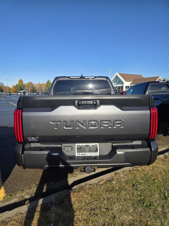 2026 Toyota Tundra SR5 Photo2