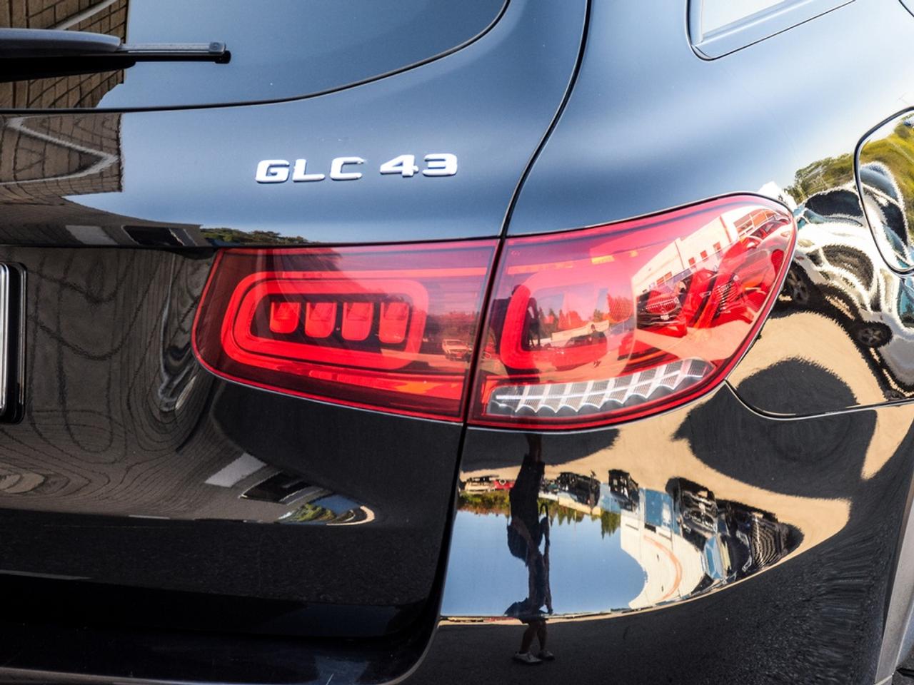 2021 Mercedes-Benz AMG GLC 43 Photo