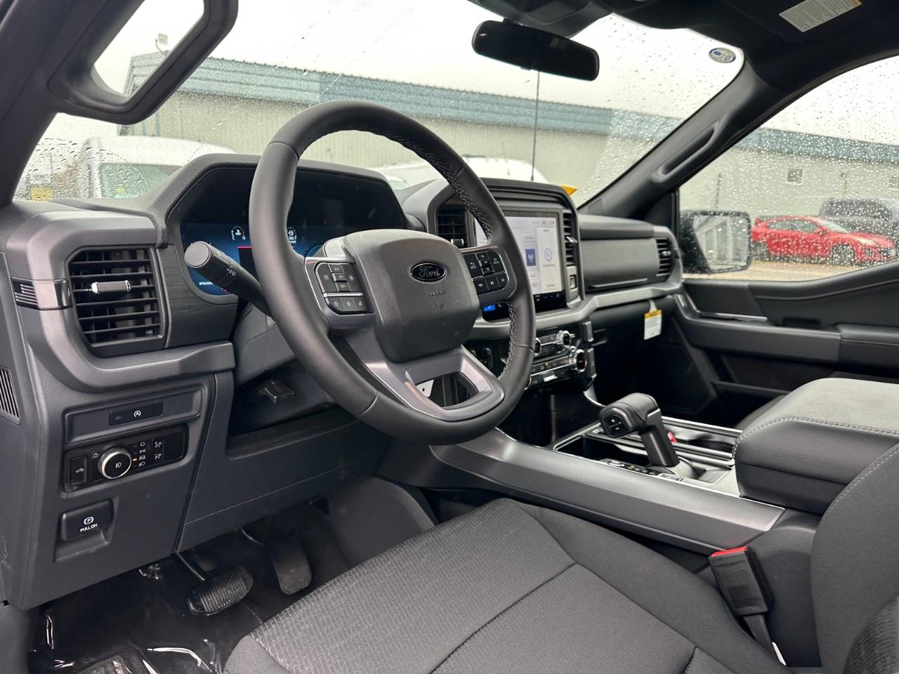 2025 Ford F-150 XLT 4WD SuperCrew 5.5' Box Photo