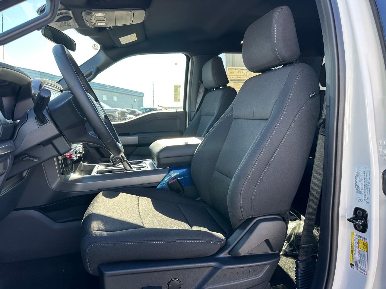 2025 Ford F-150 XLT 4WD SuperCrew 5.5' Box Photo