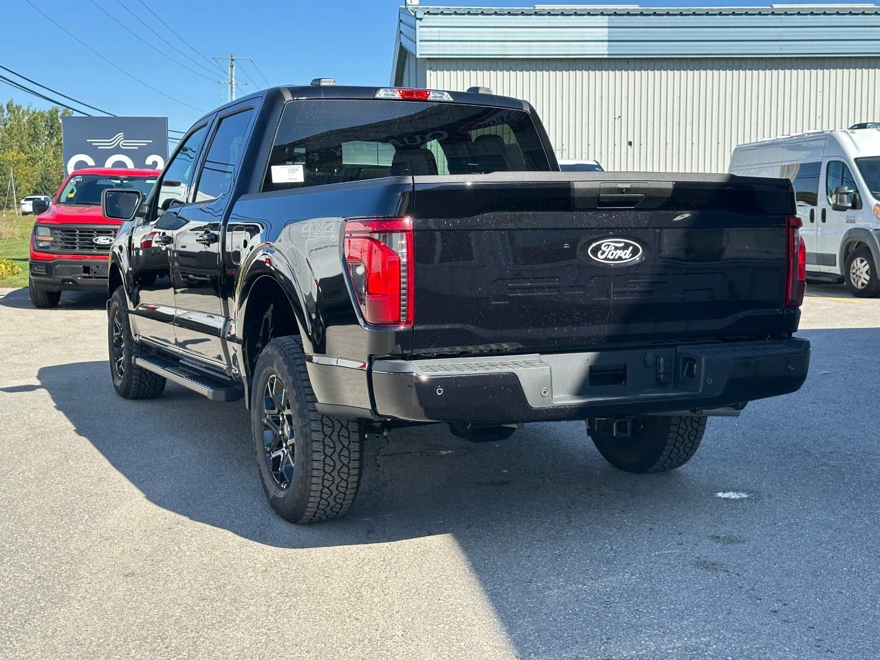 2025 Ford F-150 XLT 4WD SuperCrew 5.5' Box Photo