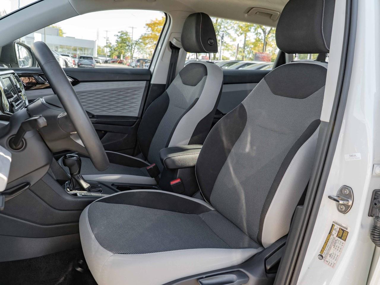 2024 Volkswagen Taos Trendline FWD Photo