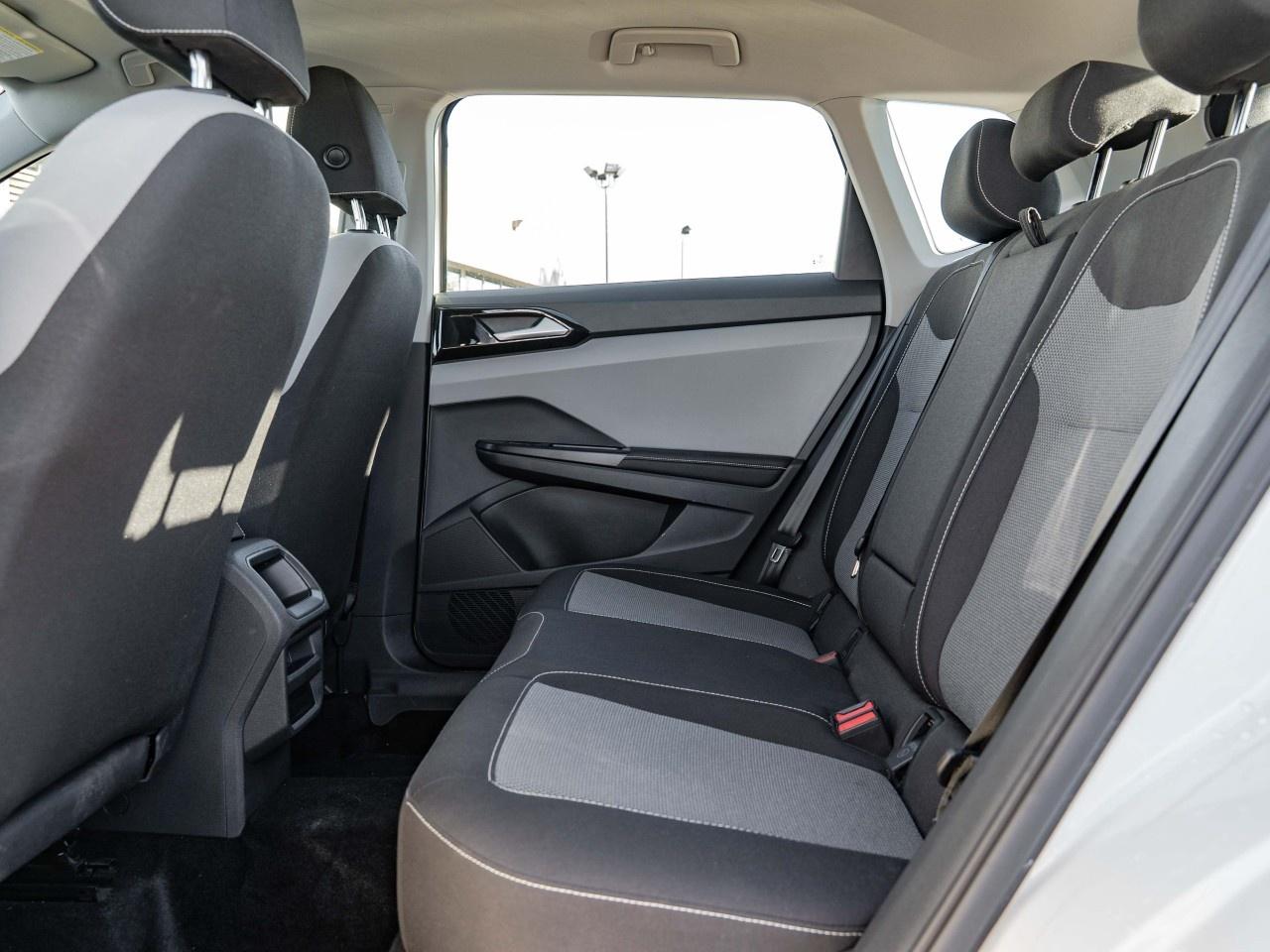 2024 Volkswagen Taos Trendline FWD Photo