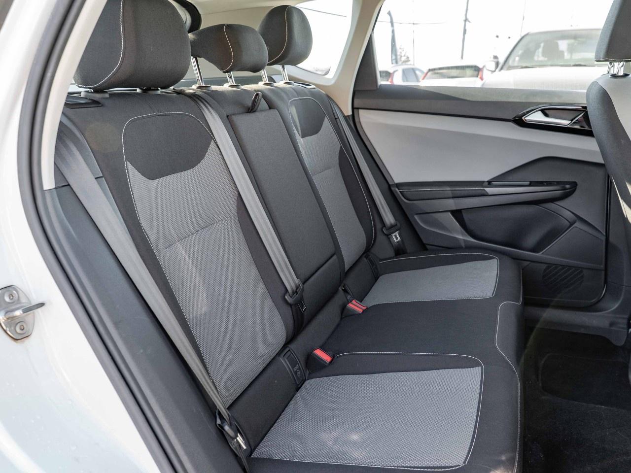 2024 Volkswagen Taos Trendline FWD Photo