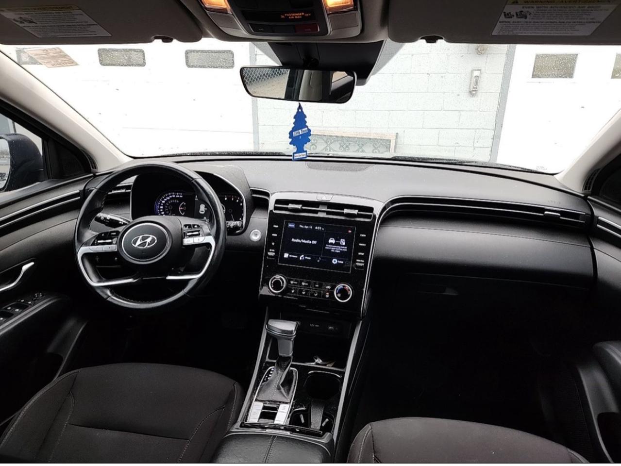 2022 Hyundai Tucson Preferred Photo3