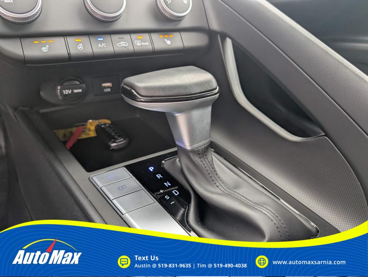 2023 Hyundai Elantra Preferred Photo