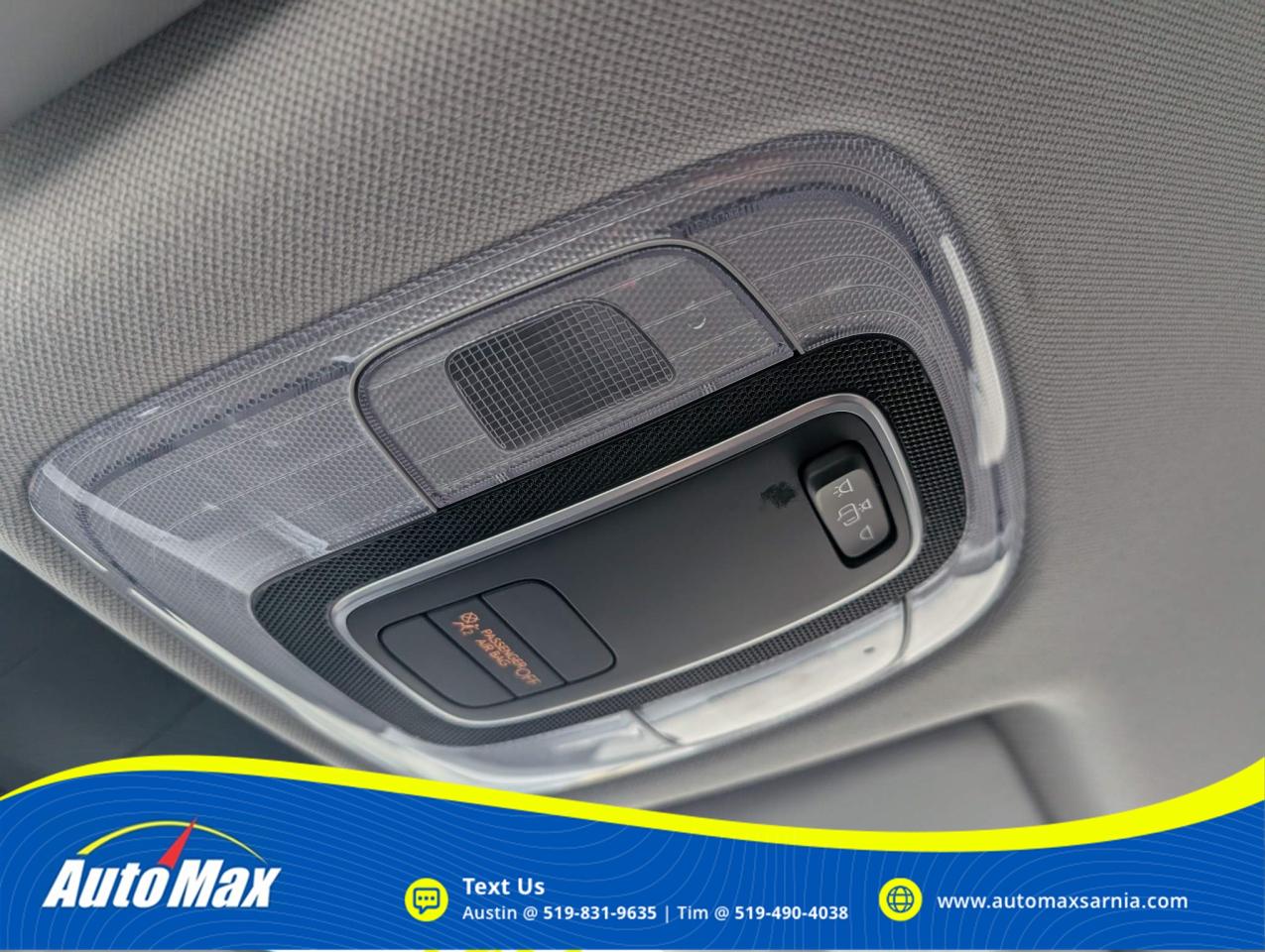 2023 Hyundai Elantra Preferred Photo