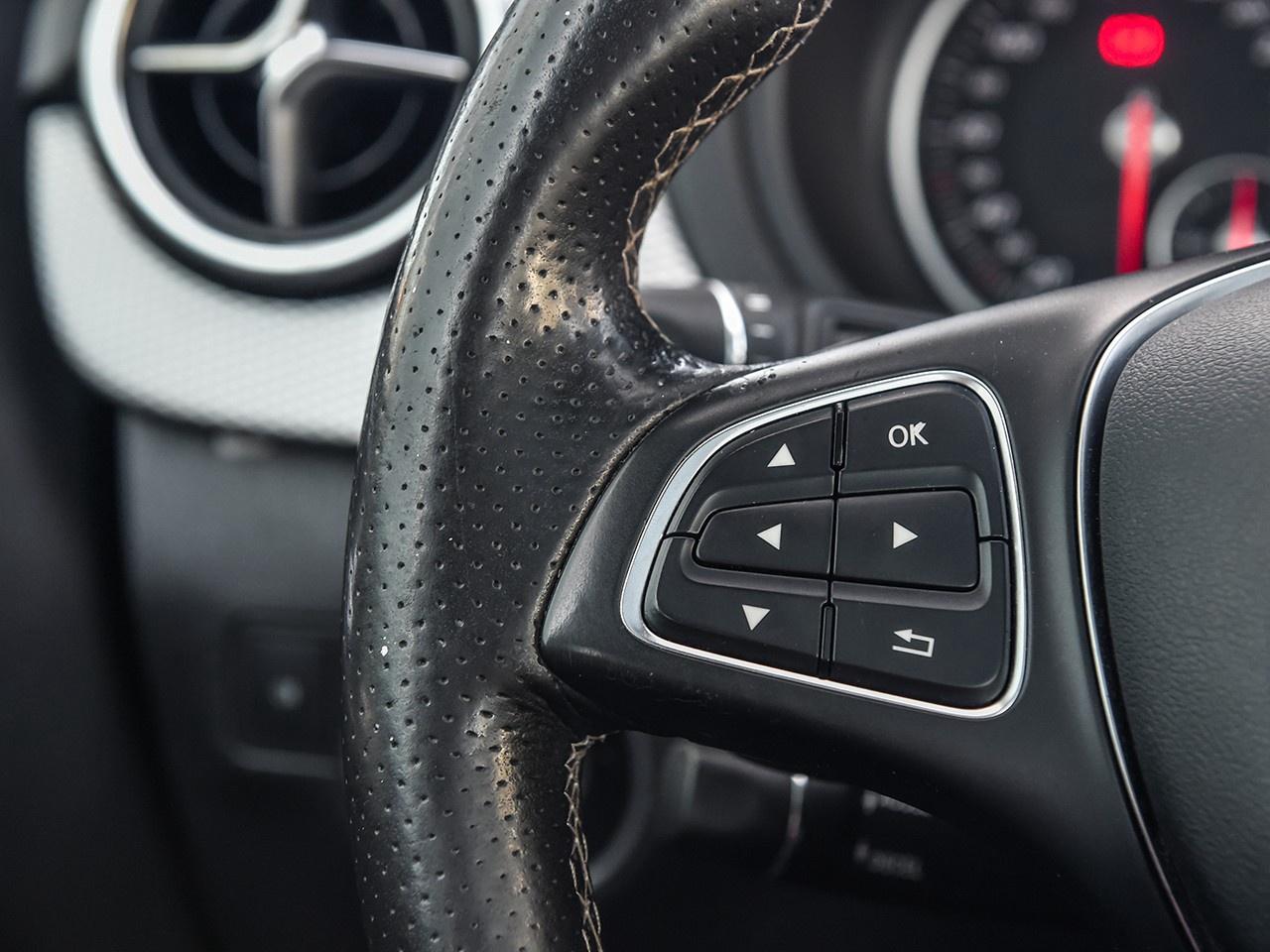 2019 Mercedes-Benz B-Class Sports Tourer Photo