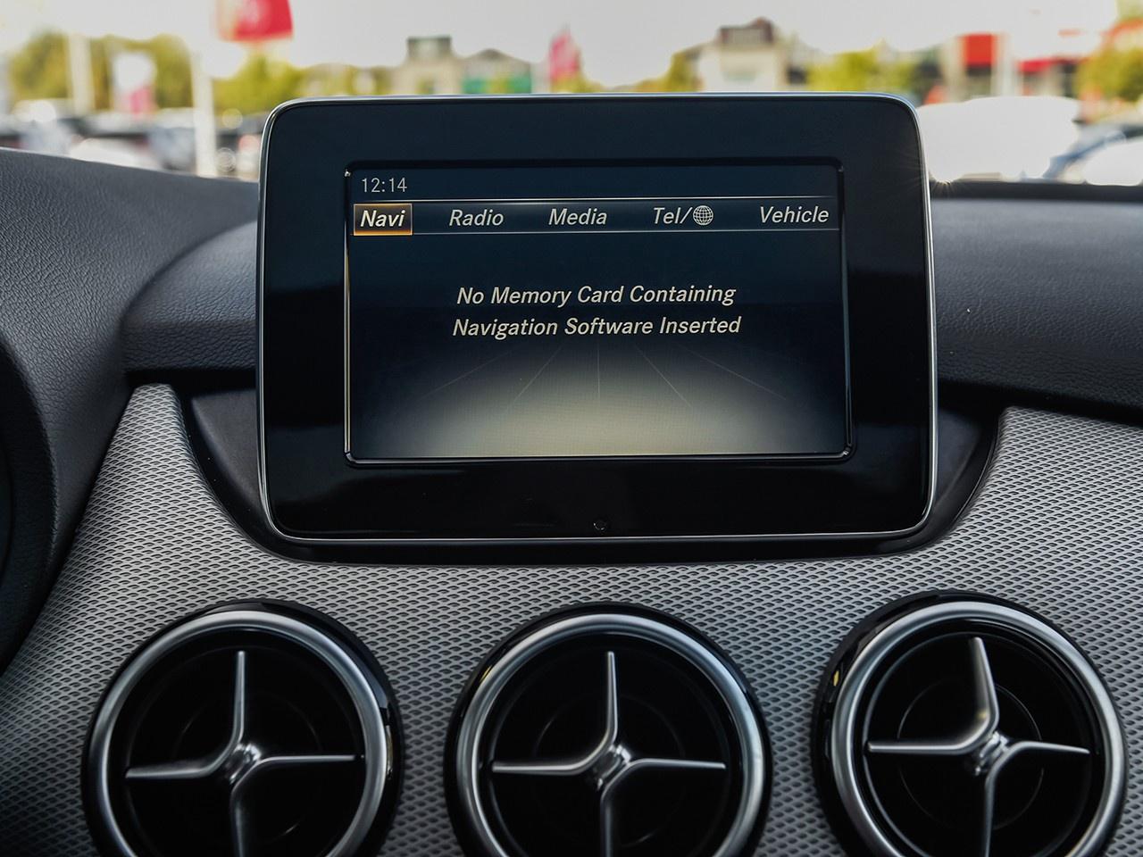 2019 Mercedes-Benz B-Class Sports Tourer Photo