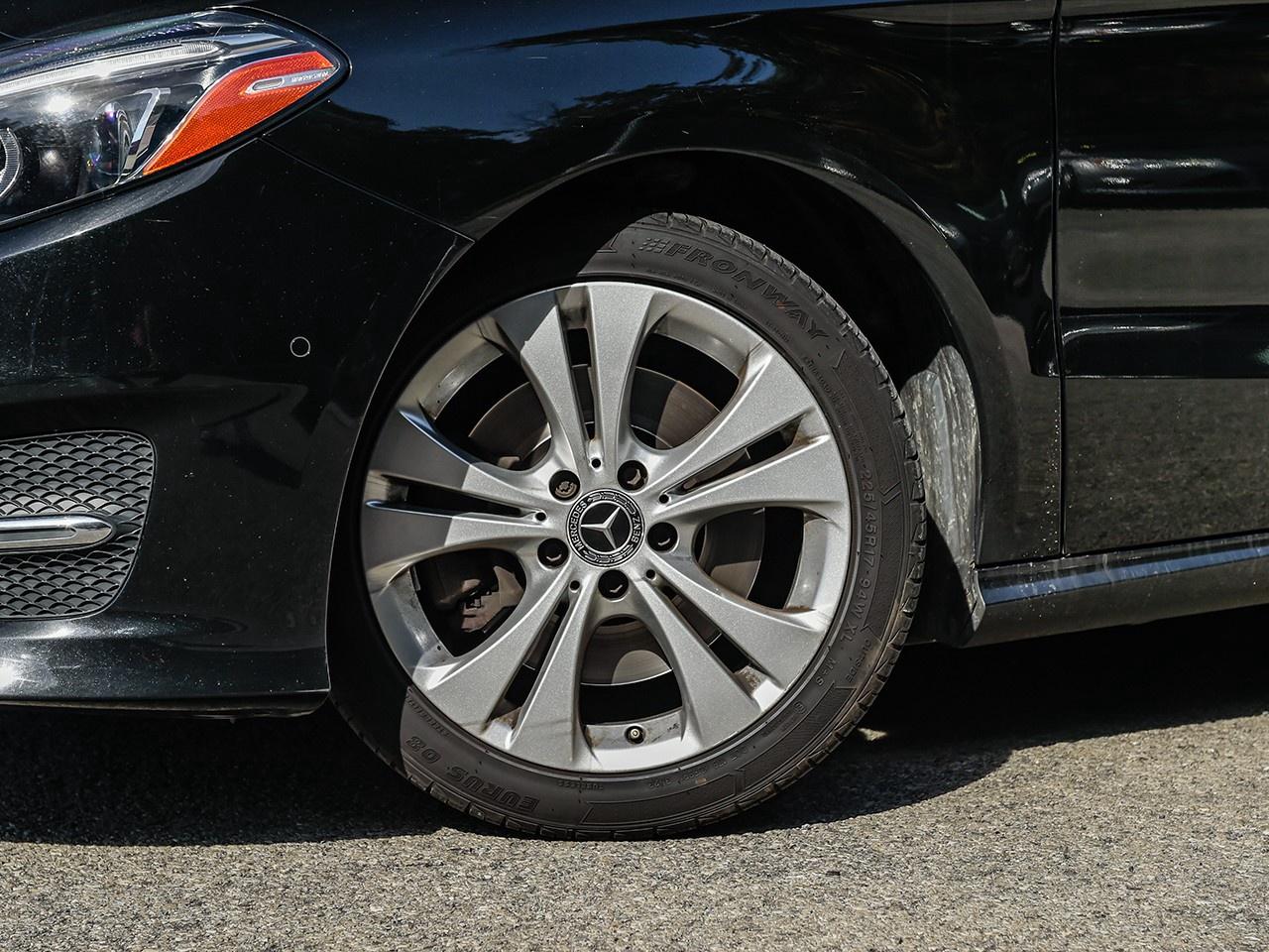 2019 Mercedes-Benz B-Class Sports Tourer Photo