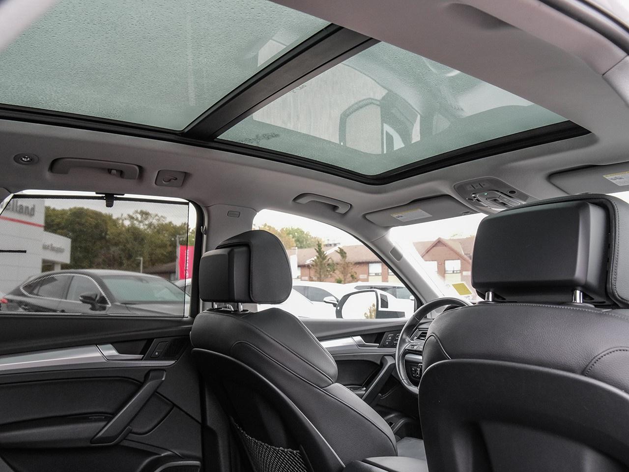 2018 Audi Q5 2.0T Technik Photo