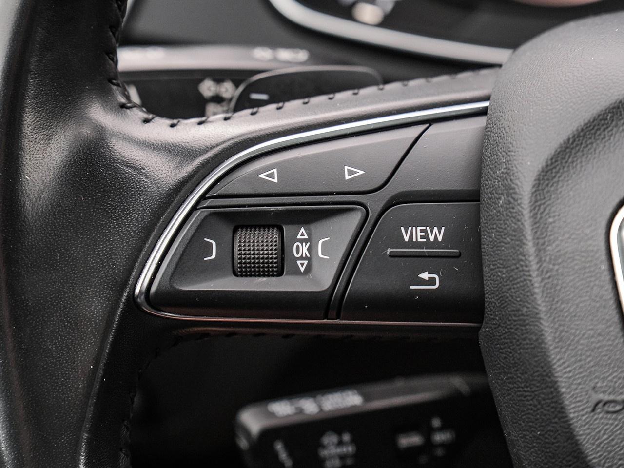 2018 Audi Q5 2.0T Technik Photo