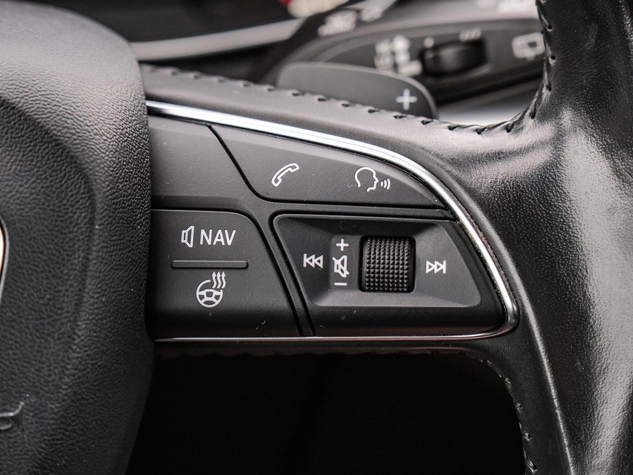 2018 Audi Q5 2.0T Technik Photo