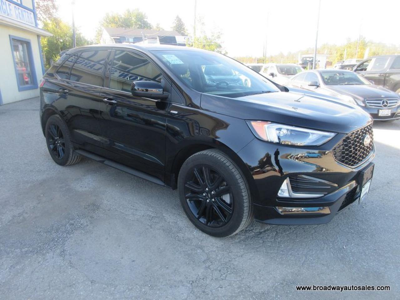 2023 Ford Edge ALL-WHEEL DRIVE ST-LINE-PACKAGE 5 PASSENGER 2.0L - DOHC.. NAVIGATION.. PANORAMIC SUNROOF.. HEATED SEATS & WHEEL.. BACK-UP CAMERA.. Photo4