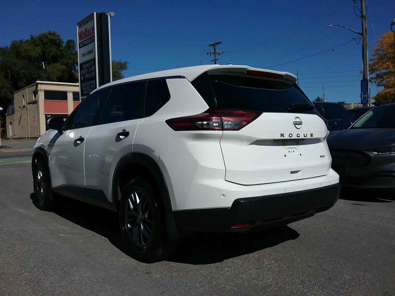 2024 Nissan Rogue AWD | Apple CarPlay | Androi Auto Photo3