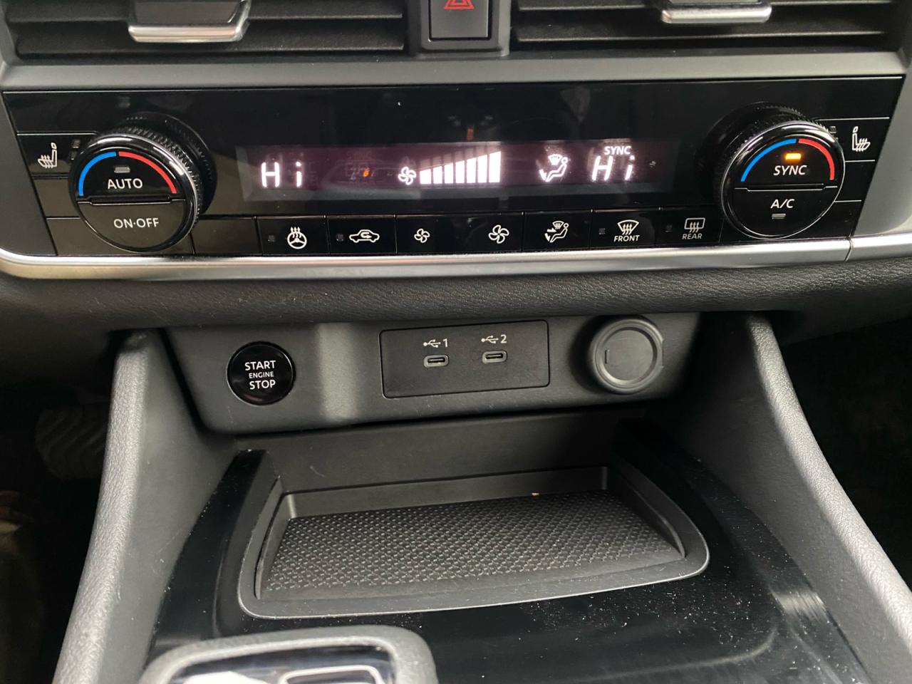 2024 Nissan Rogue AWD | Apple CarPlay | Android Auto Photo