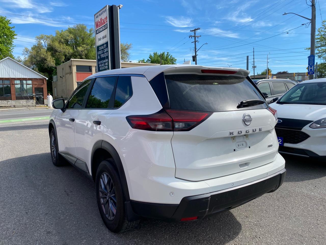 2024 Nissan Rogue AWD | Apple CarPlay | Heated Seats | Shop and Compare! Photo