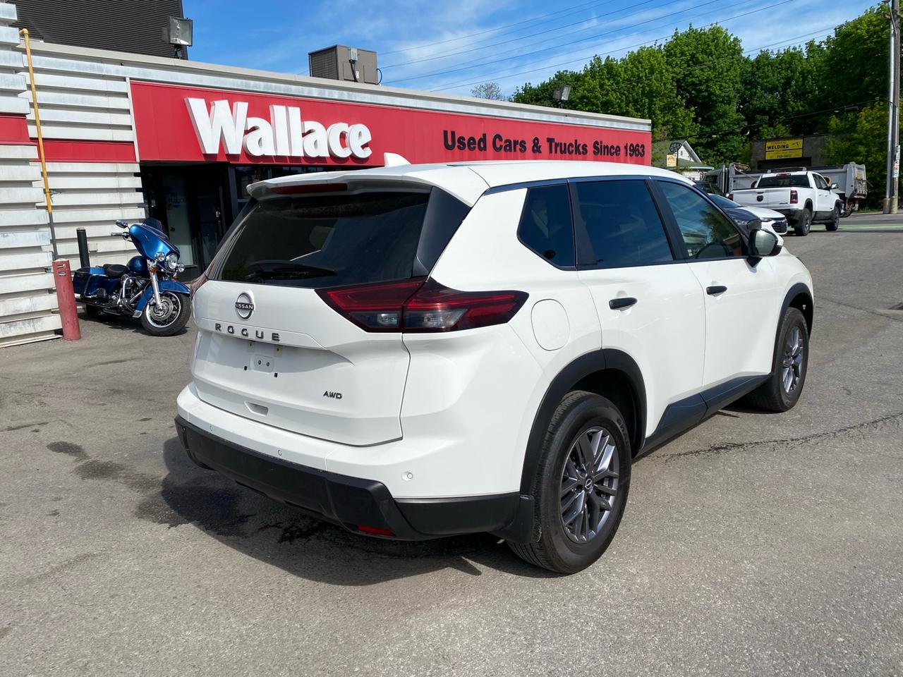 2024 Nissan Rogue AWD | Apple CarPlay | Heated Seats | Shop and Compare! Photo