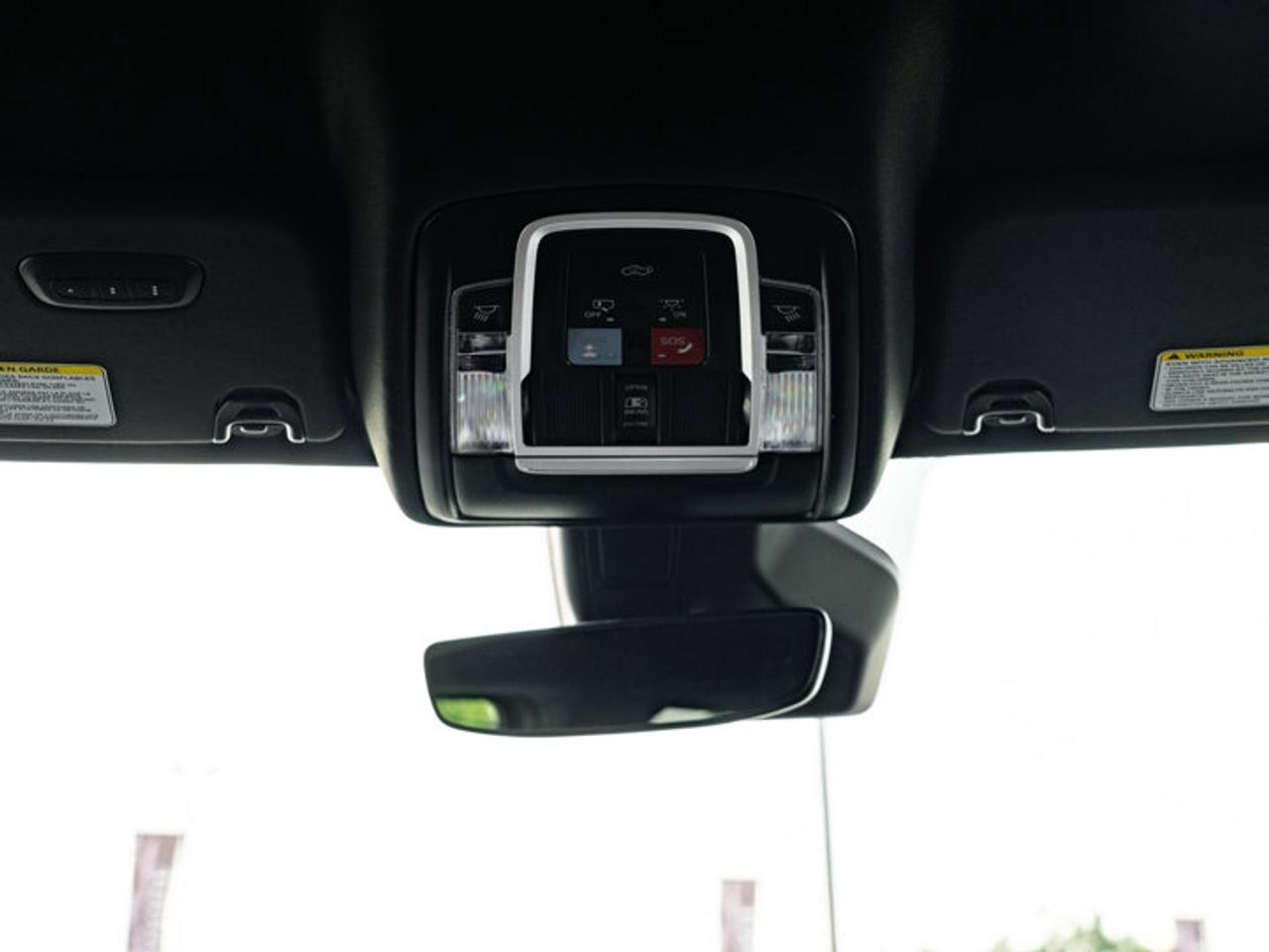 2025 RAM 1500 Rebel Photo