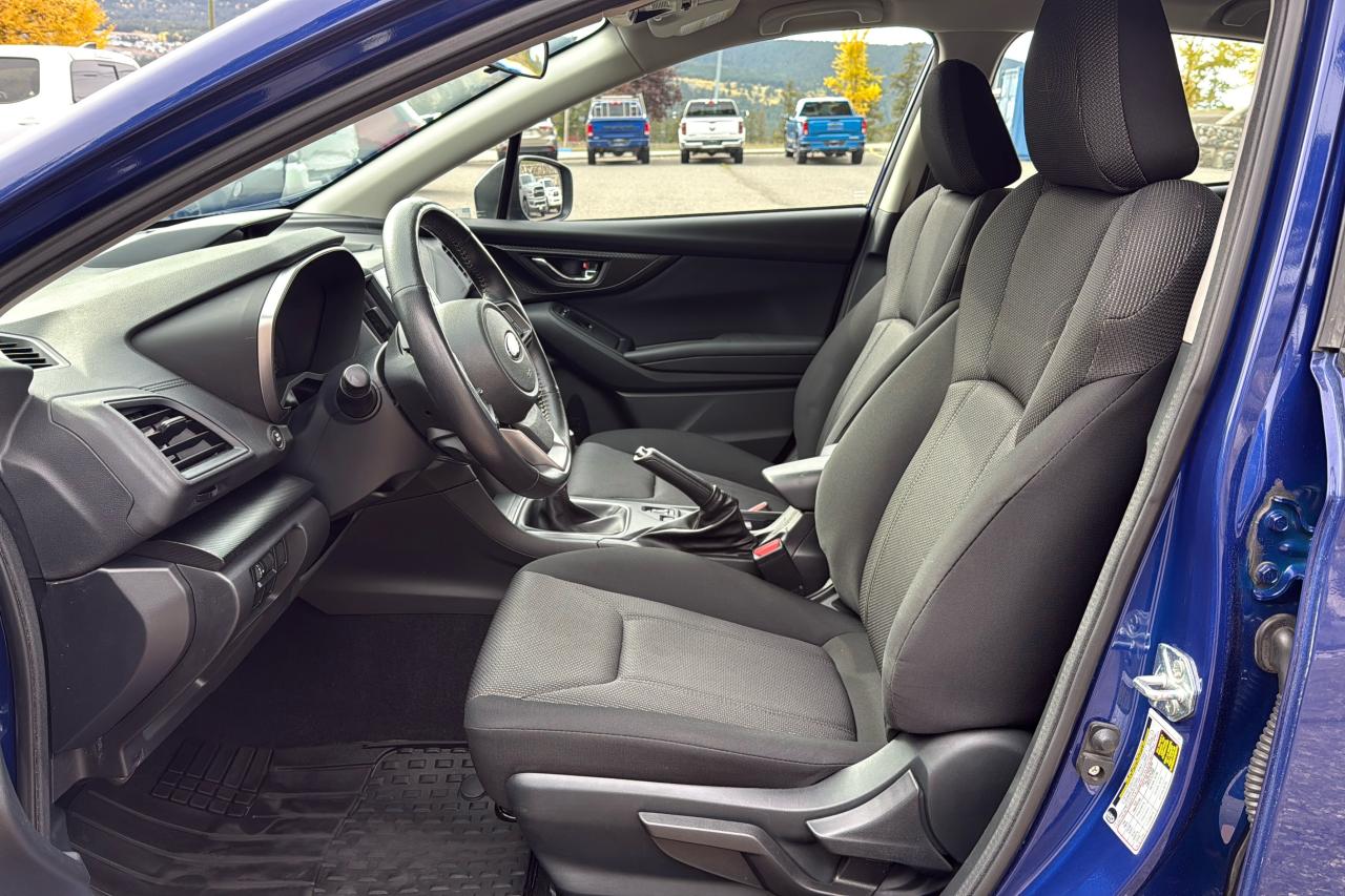 2022 Subaru Impreza Touring Photo