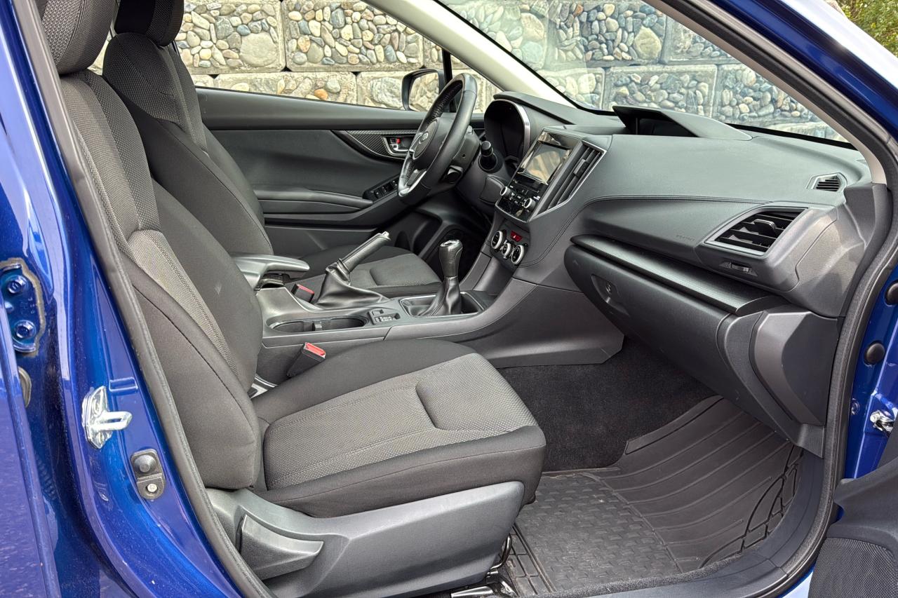 2022 Subaru Impreza Touring Photo