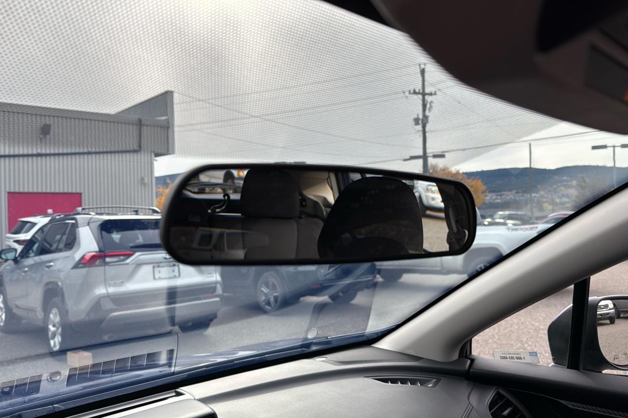 2022 Subaru Impreza Touring Photo