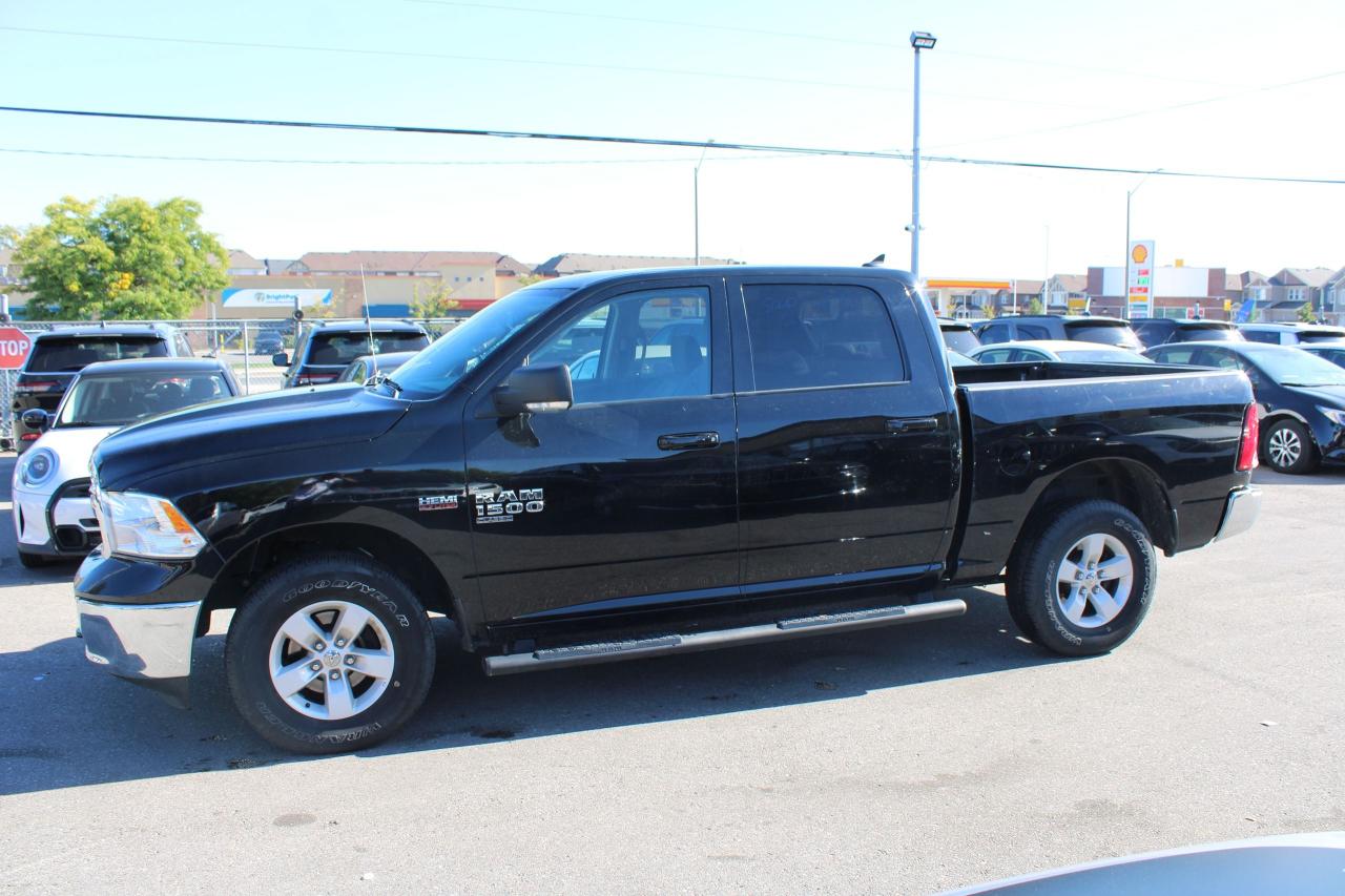 2022 RAM 1500 Classic SLT 4x4 Crew Cab 5'7" Box - Photo #3