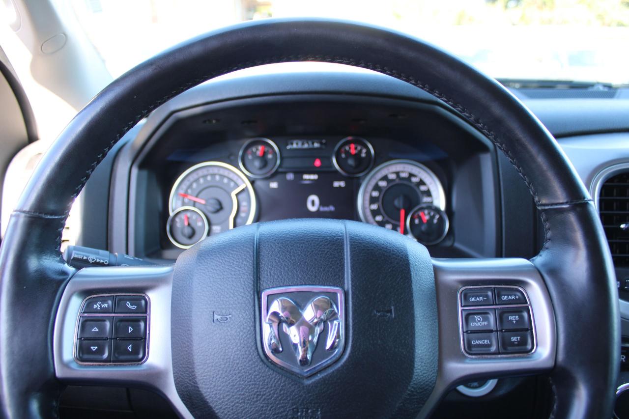 2022 RAM 1500 Classic SLT 4x4 Crew Cab 5'7" Box - Photo #19