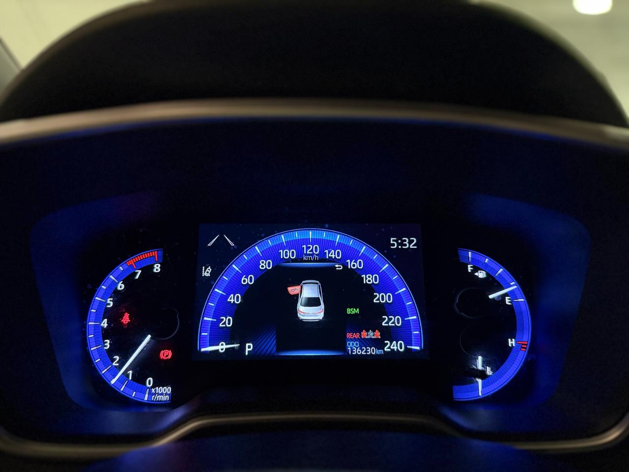 2020 Toyota Corolla SE - Photo #8