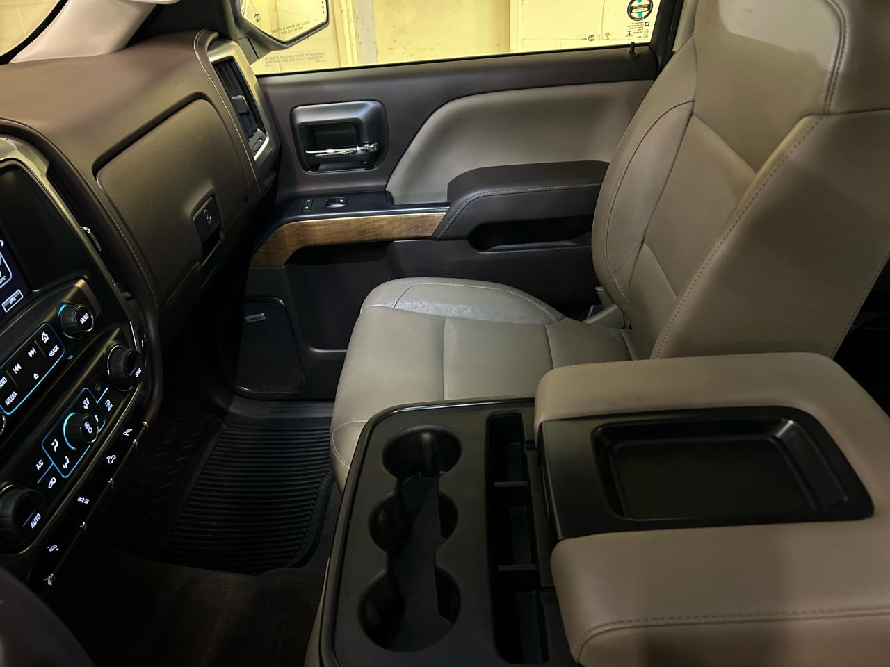2017 Chevrolet Silverado 1500 LTZ - Photo #12
