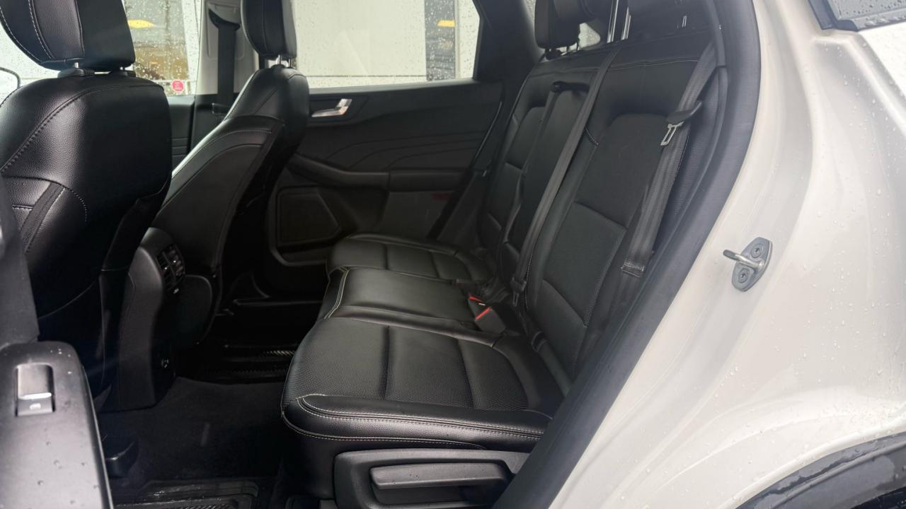 2022 Ford Escape  Photo5