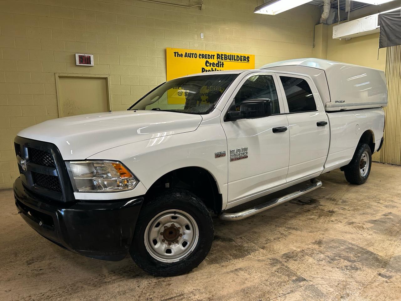 2016 RAM 2500 ST - Photo #2