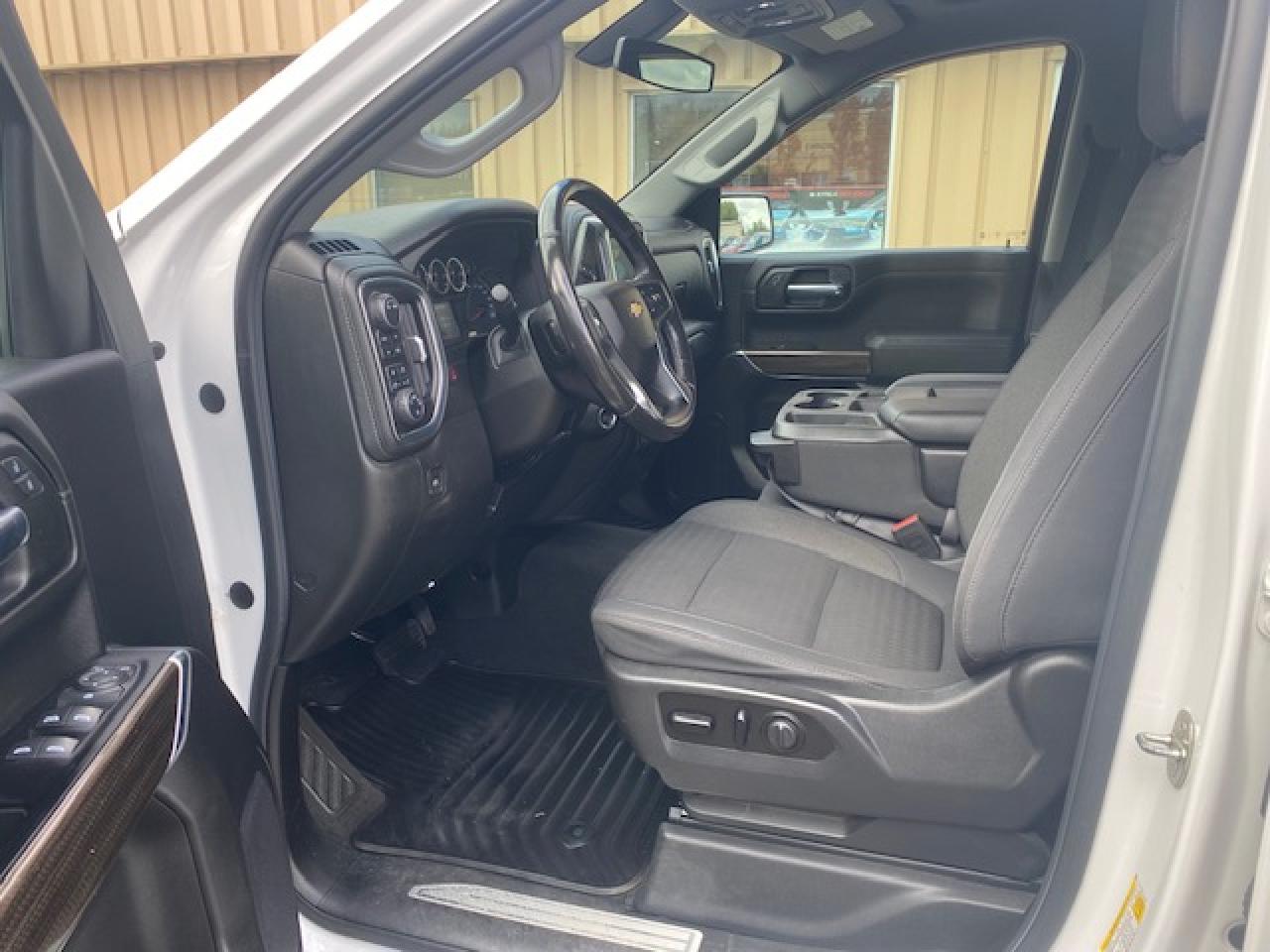 2020 Chevrolet Silverado 1500 4WD Crew Cab 157" LT - Photo #7