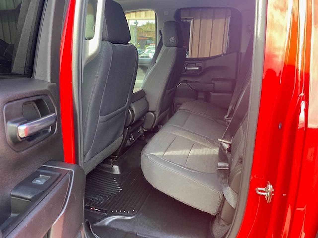2019 Chevrolet Silverado 1500 4WD Double Cab 147" LT - Photo #8