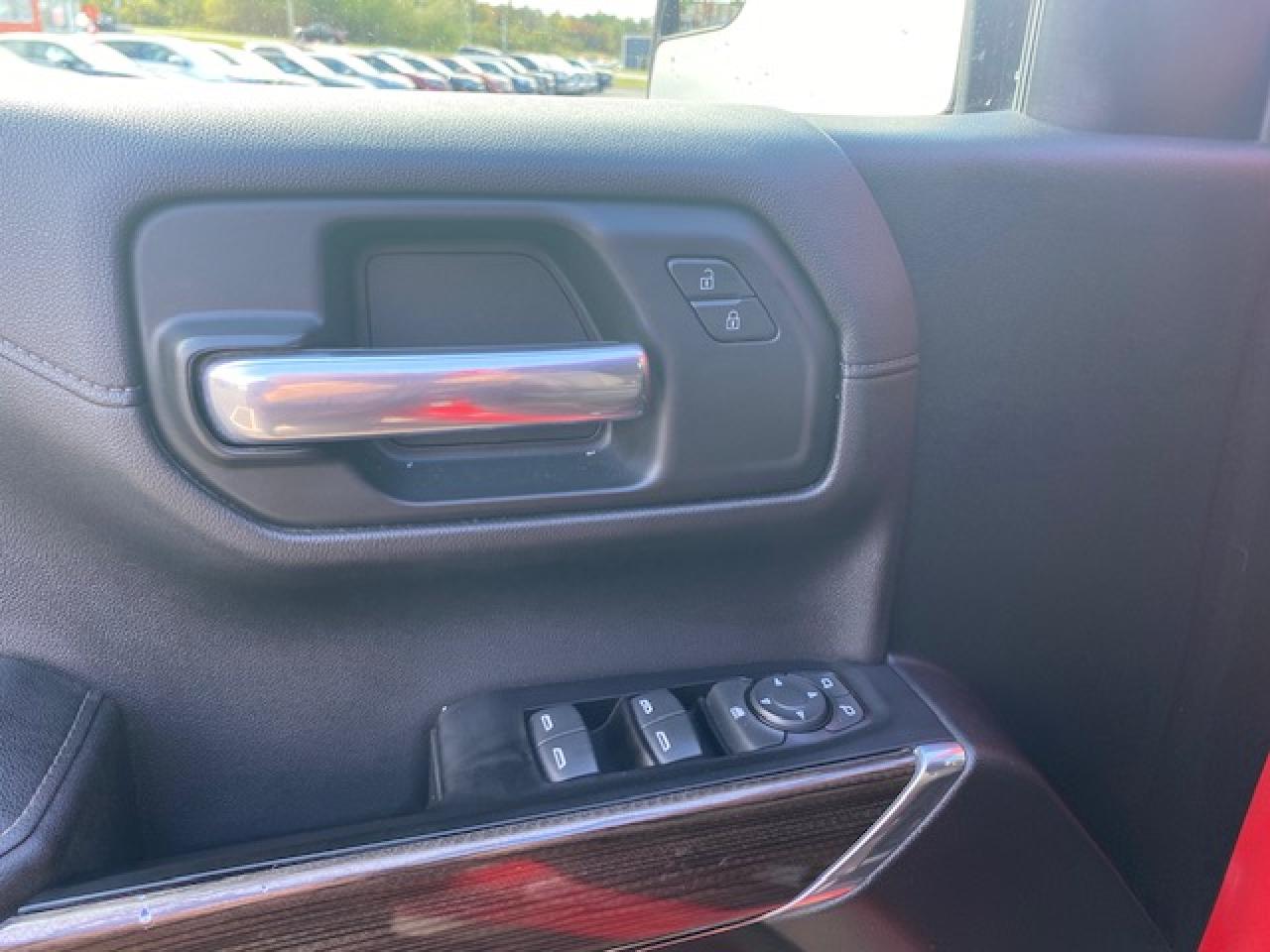 2019 Chevrolet Silverado 1500 4WD Double Cab 147" LT - Photo #11