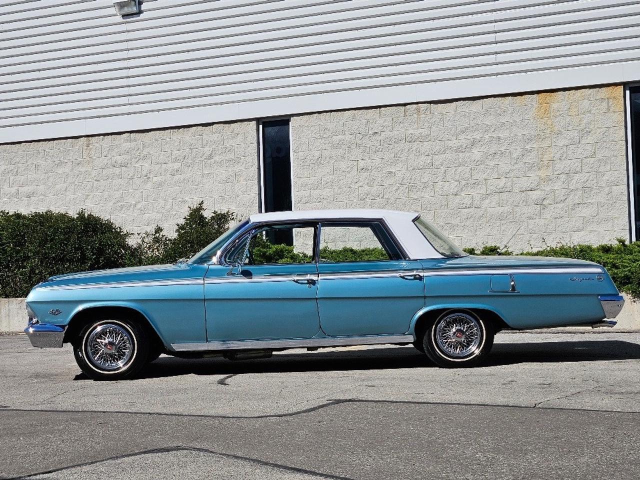 1962 Chevrolet Impala 327 TURBOFIRE V8 Photo