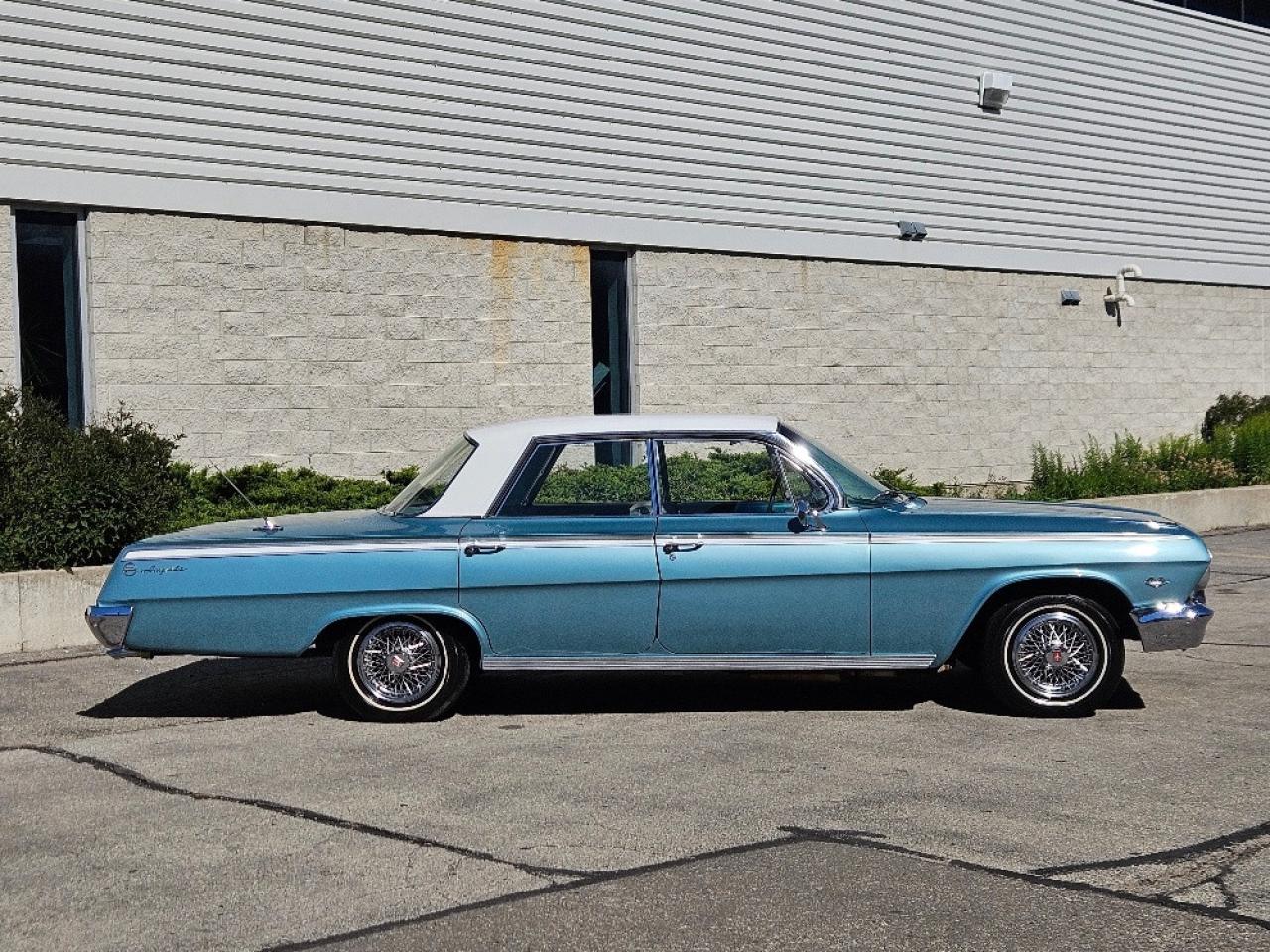 1962 Chevrolet Impala 327 TURBOFIRE V8 Photo