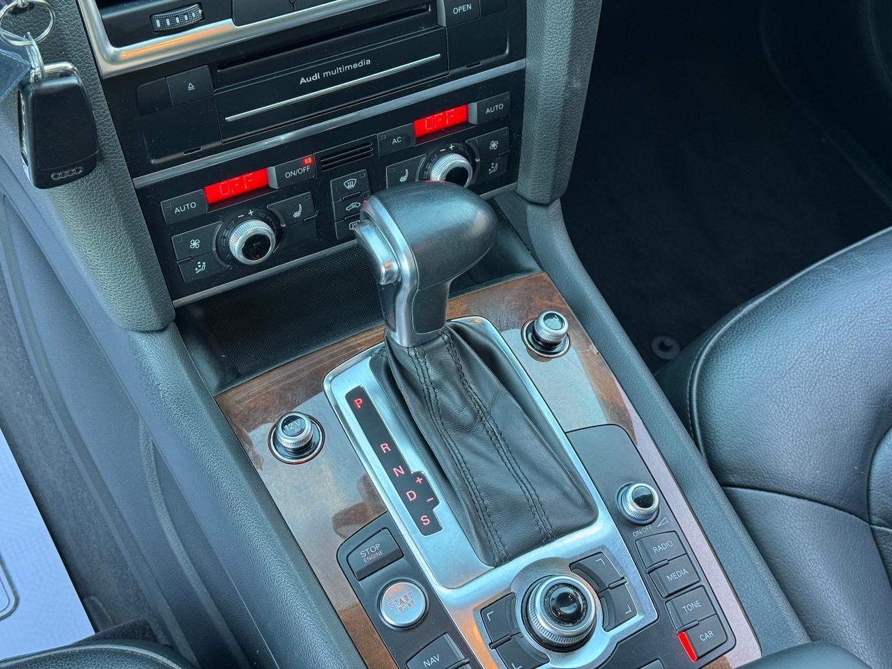 2012 Audi Q7 3.0L Premium **7 SEATER** - Photo #23