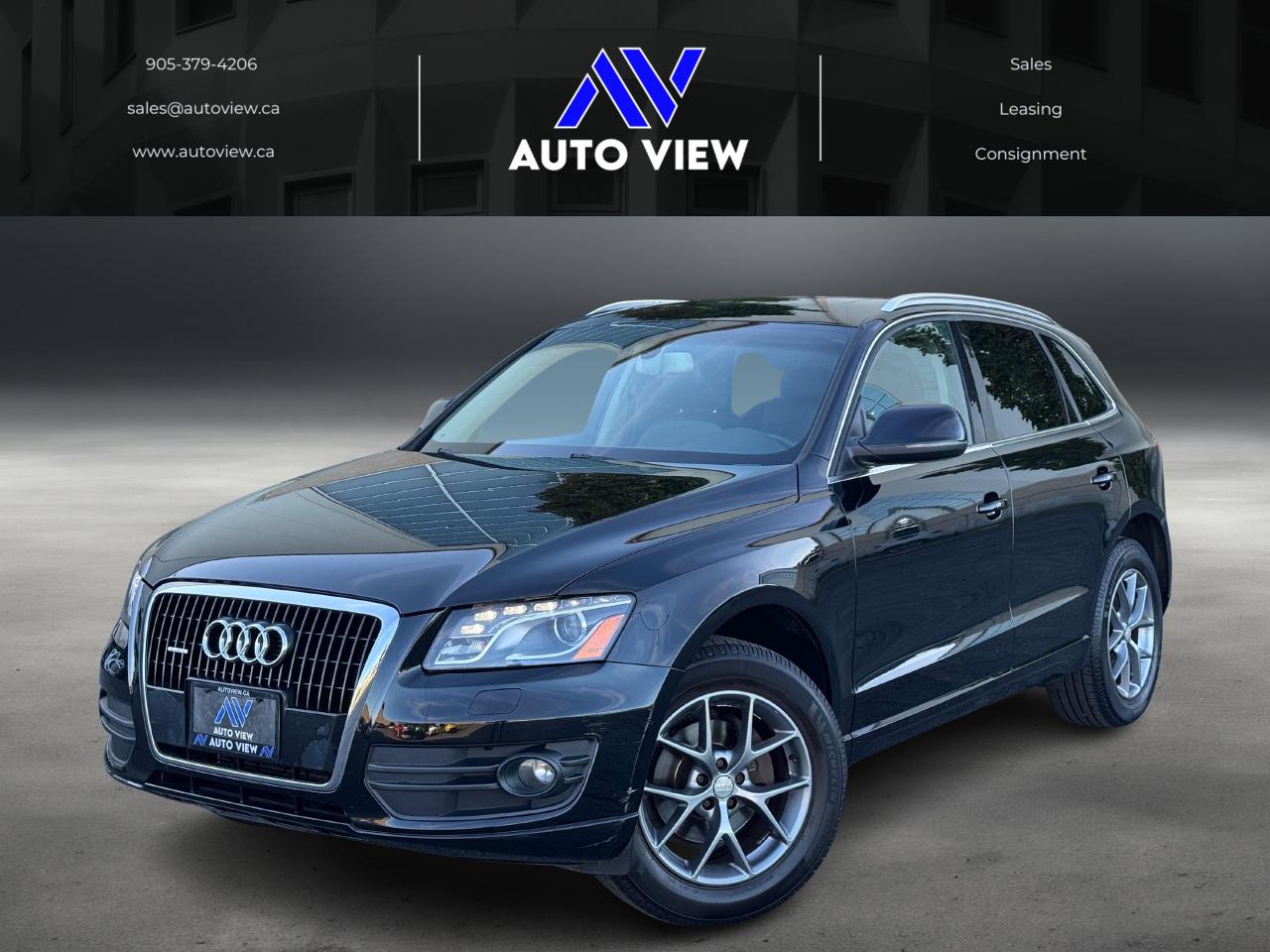 2012 Audi Q5 Premium 3.2L **HEATED FRONT SEATS**