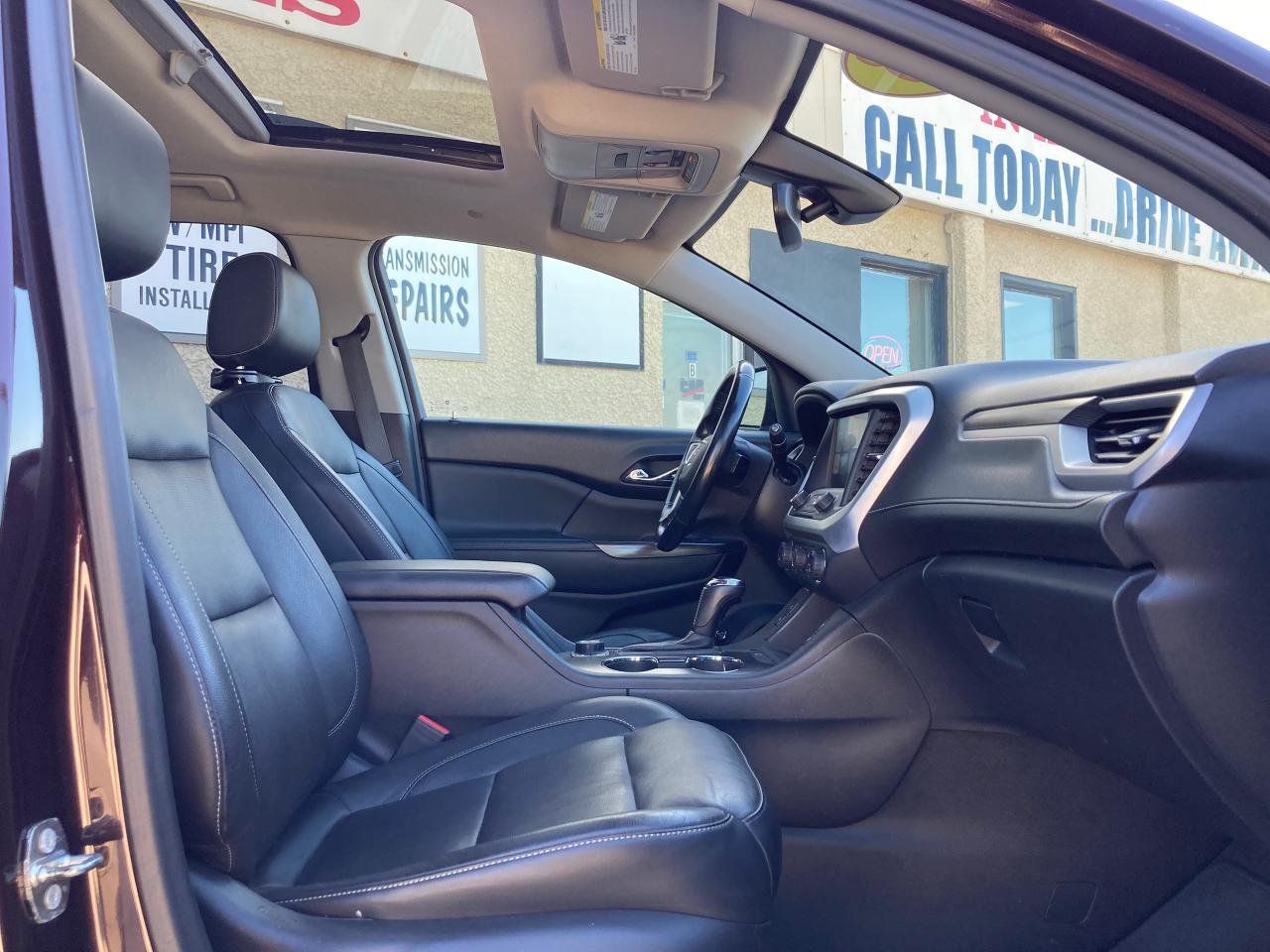 2018 GMC Acadia SLT - Photo #5