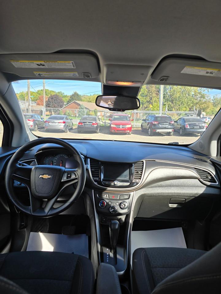2018 Chevrolet Trax AWD 4dr LS - Photo #13